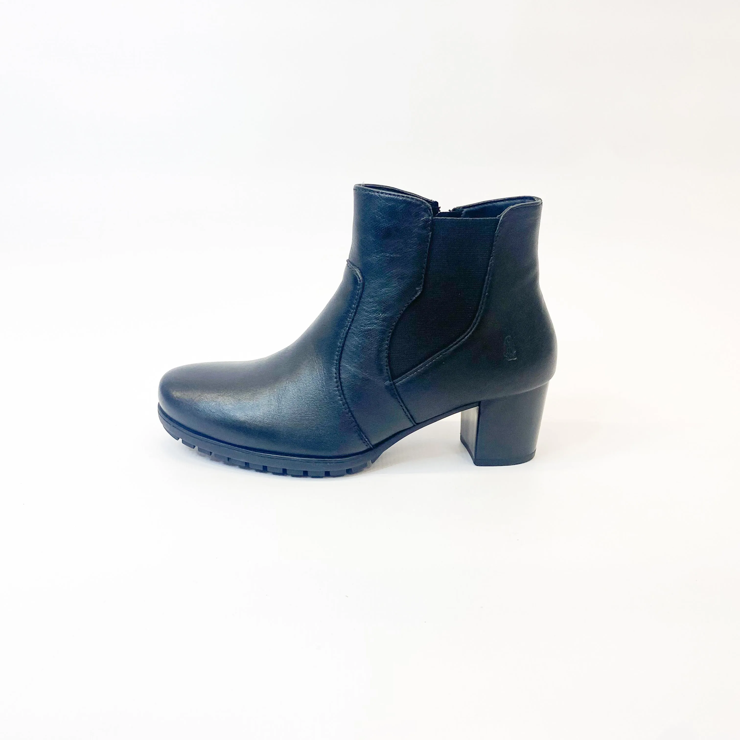 Hush Puppies Georgina black leather boot