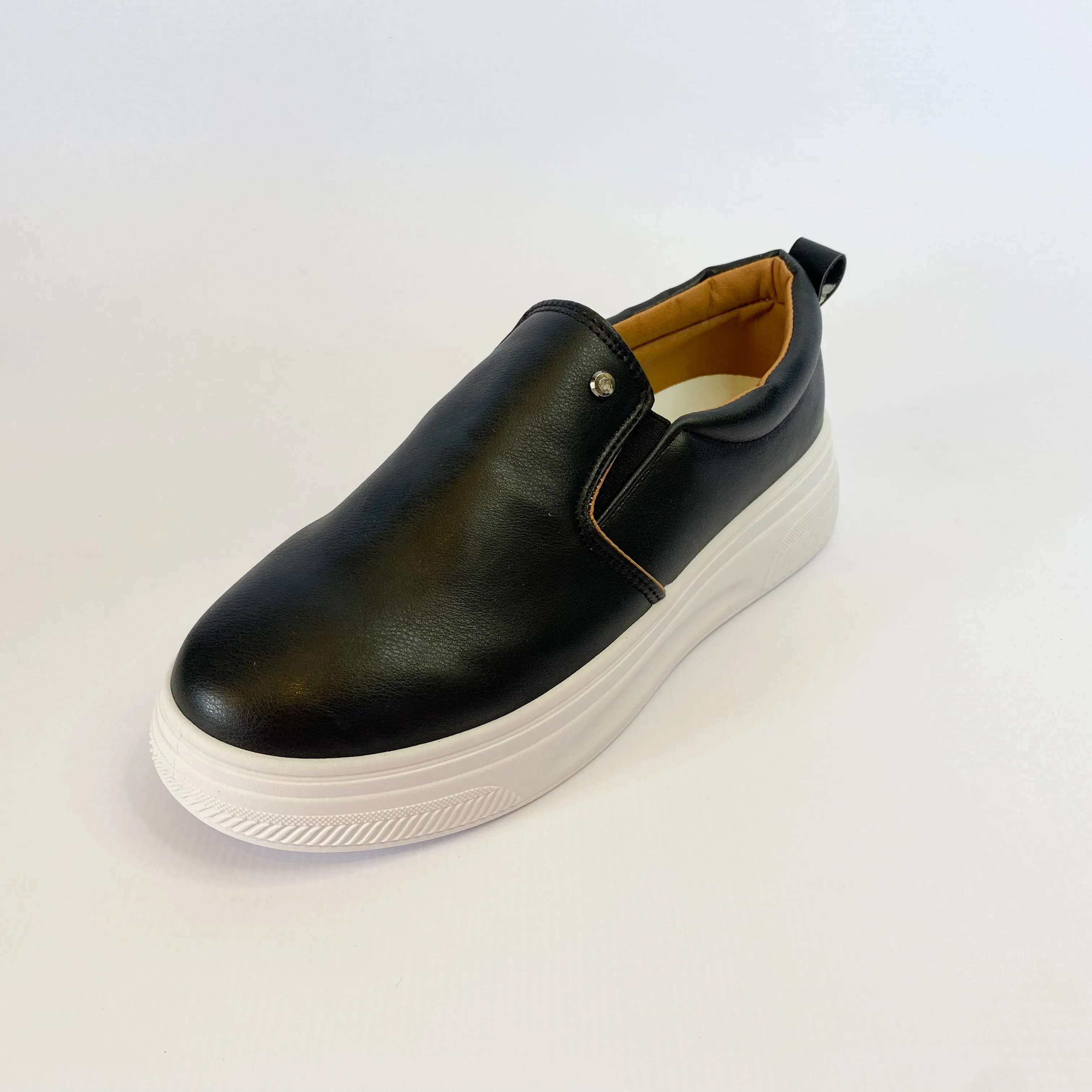 KG black slip on sneaker