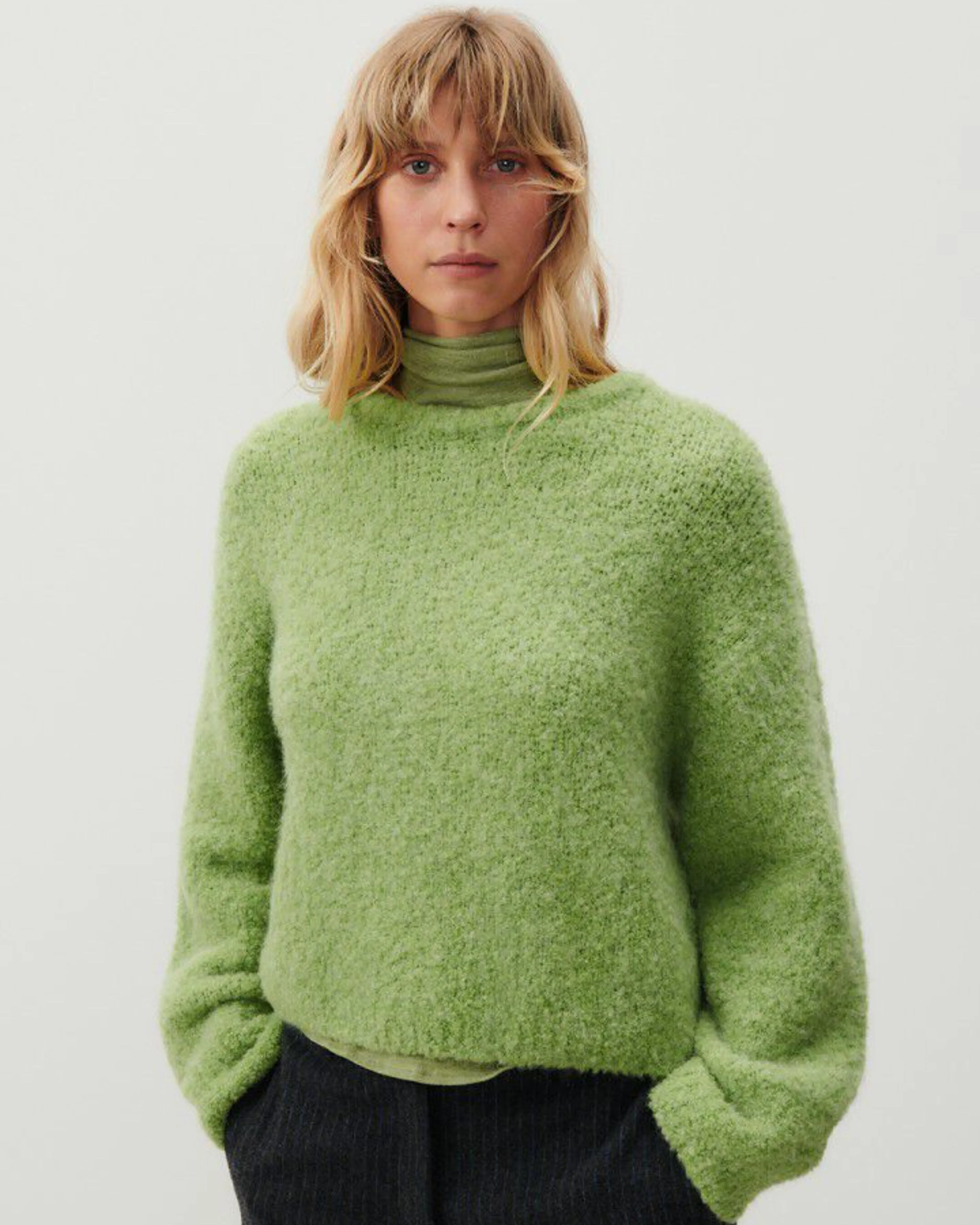 Zolly Sweater